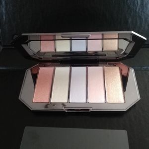 BNIB Becca ocean jewel highlighter pallete